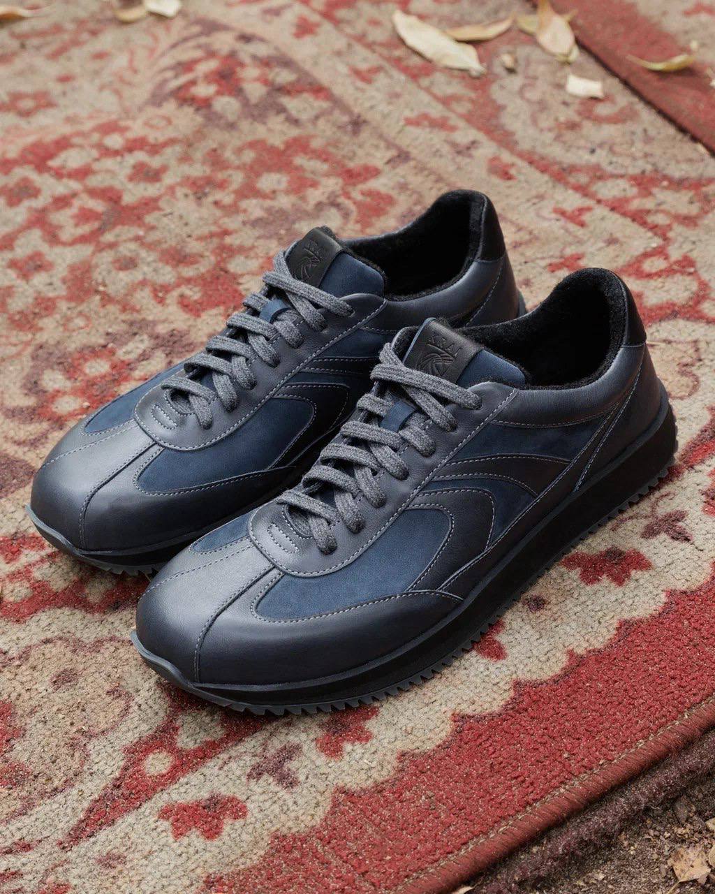 Кроссовки «Дымка»